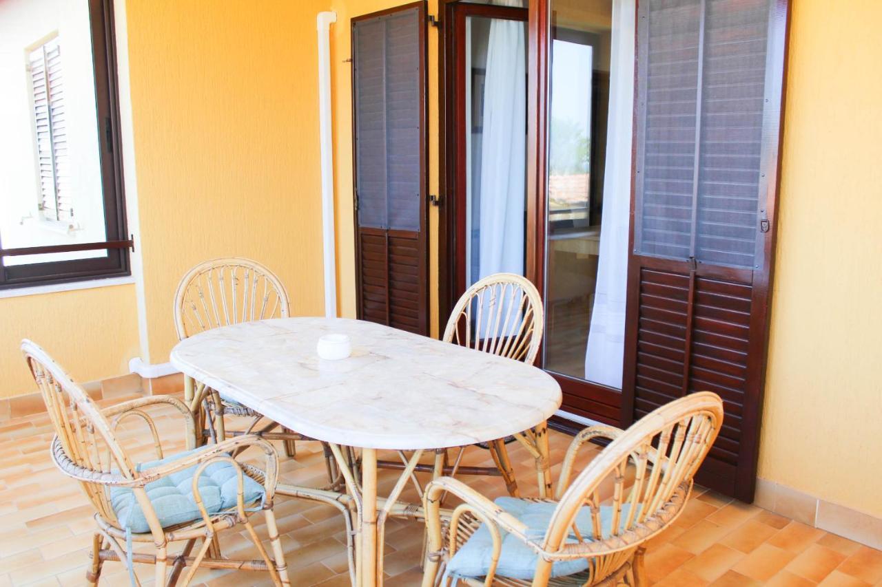 Apartment Dekovic بوريتش المظهر الخارجي الصورة